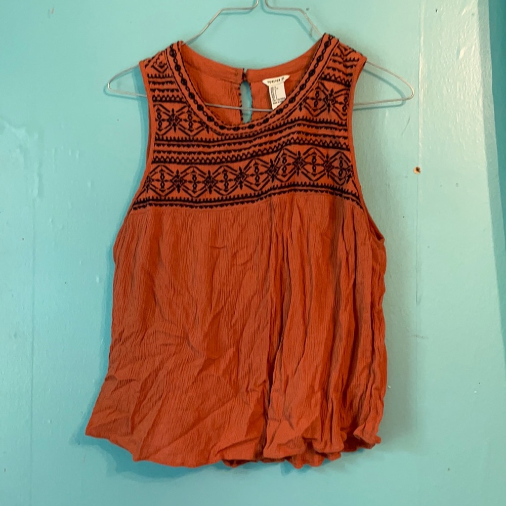 flow crop top